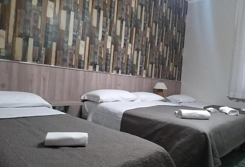 Четырехместный Номер Стандарт, B&b O Maestro