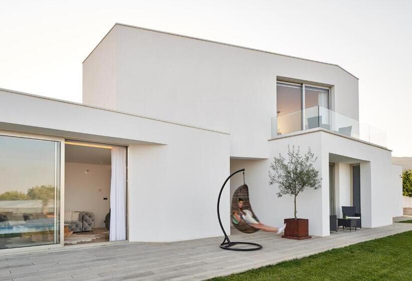 ビラホテル1ベッドルーム, Oliveira House