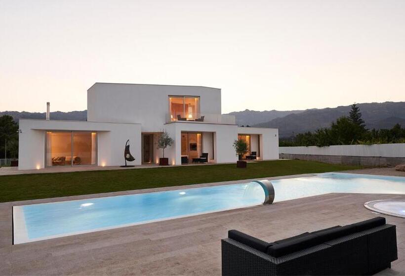 Вилла 1 Спальня, Oliveira House