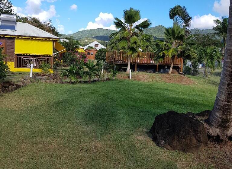 بانگلوی لوکس, Résidence La Pointe Marine