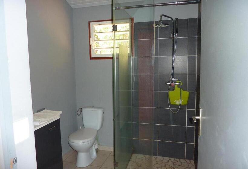 بانگلوی لوکس, Résidence La Pointe Marine