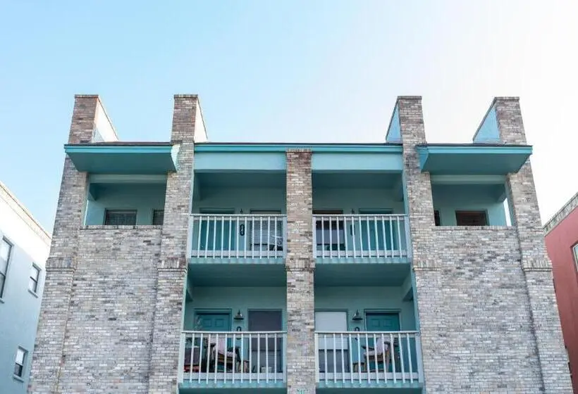 バルコニー付き1ベッドルームアパートメント, South Padre Island Condo Is Walking Distance To The Beach, Sleeps 6, Third Floor, 2024 Traveler Awar