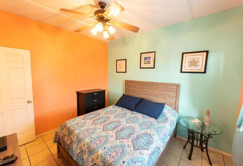 침실 1개 발코니 아파트, South Padre Island Condo Is Walking Distance To The Beach, Sleeps 6, Third Floor, 2024 Traveler Awar