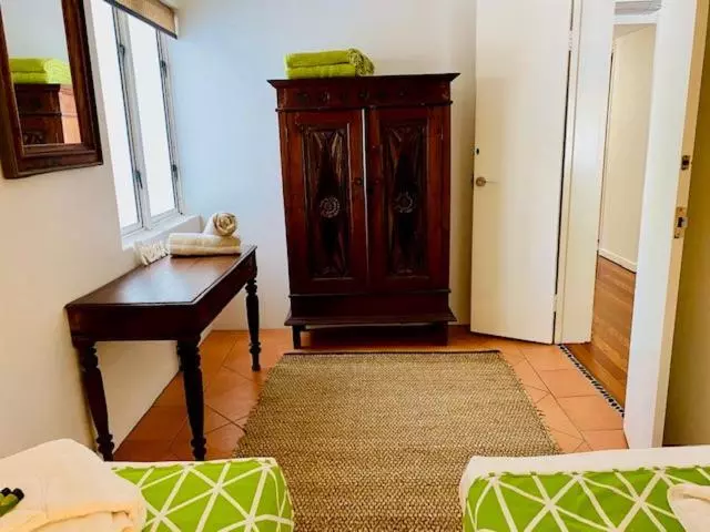 2 Bedroom Apartment with Views, Beachview Apartments At Villa Paradiso