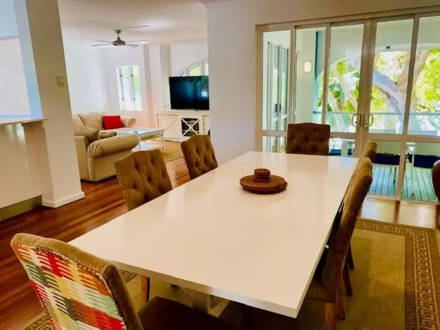 ３ベッドルームアパートメント, Beachview Apartments At Villa Paradiso