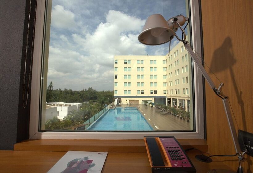 Номер Стандарт Двуспальная Кровать, Aloft Bengaluru Whitefield