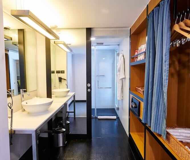 غرفة قياسية سرير مزدوج, Aloft Bengaluru Whitefield