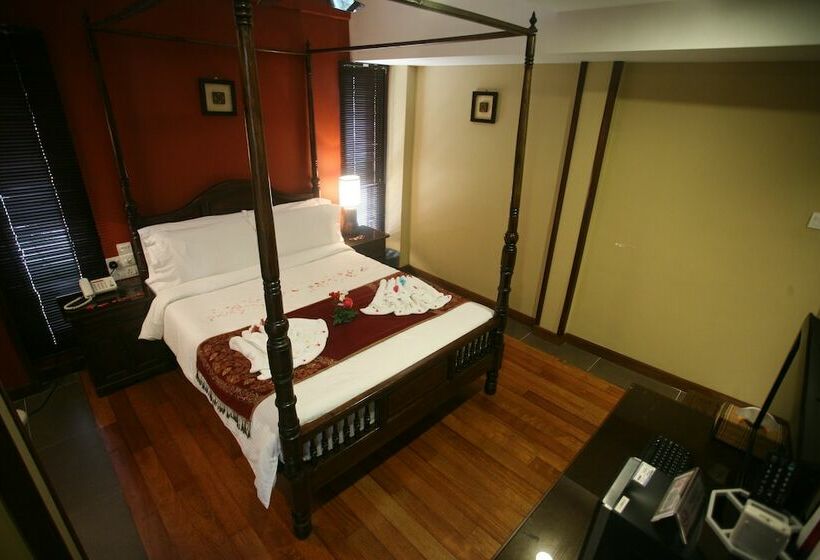 اتاق کلاسیک, Anggun Boutique