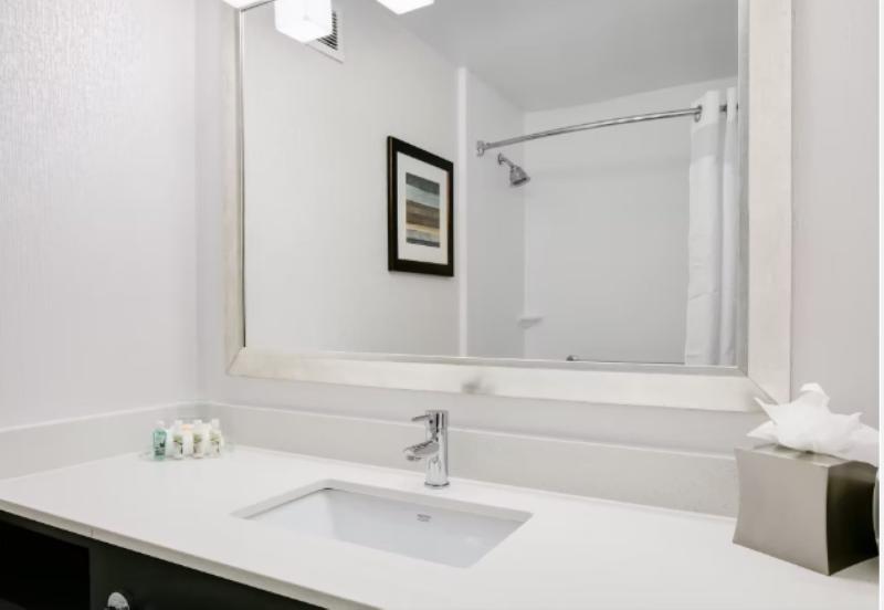 سوییت, Anggun Boutique