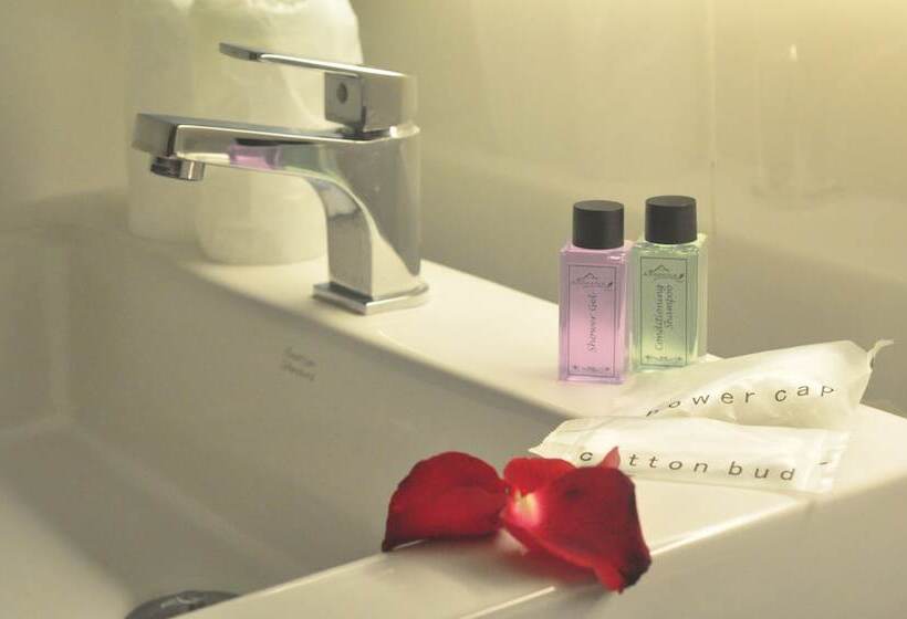 Quarto Deluxe, Forty Winks Phuket