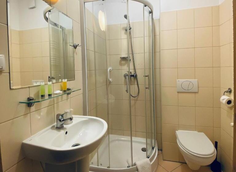 غرفة قياسية, Galion