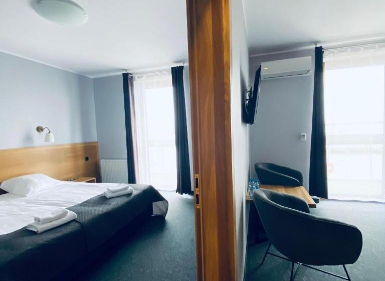 إستديو قياسى مزود بشرفة, Galion