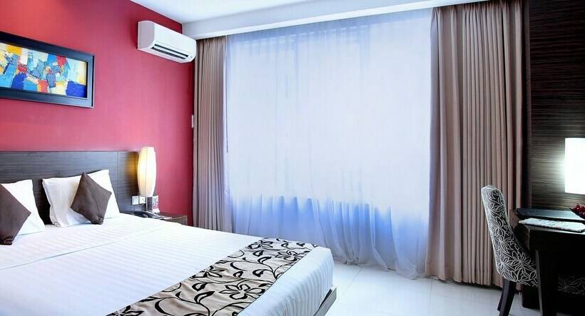 חדר דלוקס, Grand Pacific