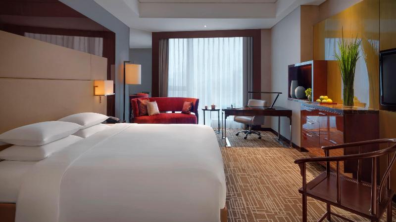 Club Room King Bed, Hyatt Regency Jinan