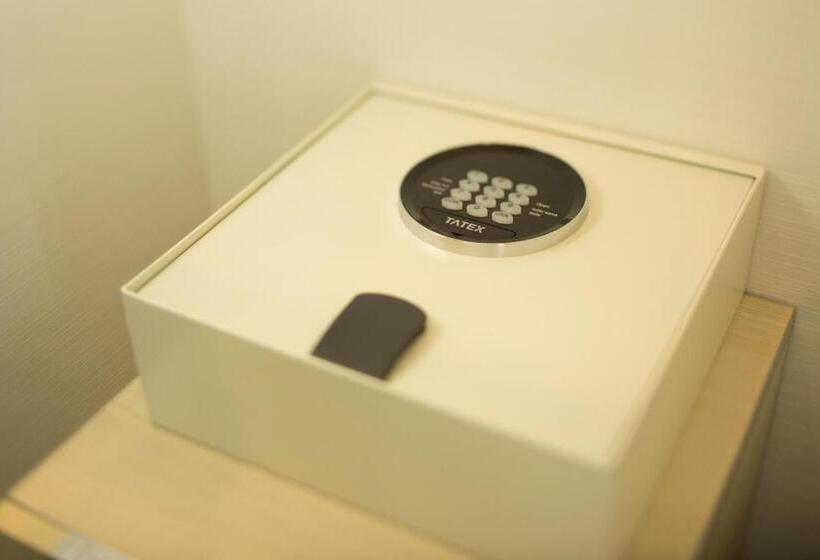 اتاق اجرایی, Iclub Wan Chai