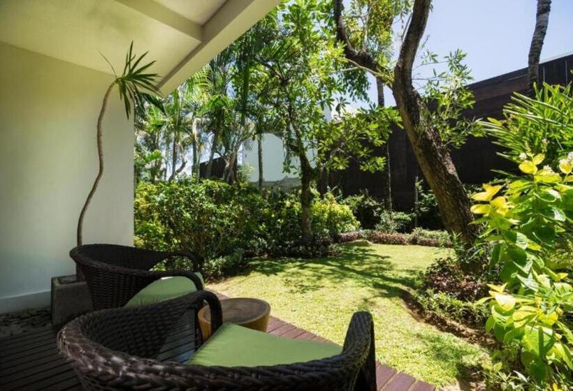 Люкс, Kokonut Suites