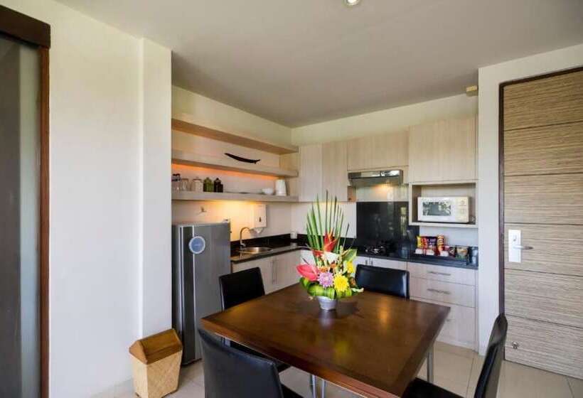 Люкс, Kokonut Suites