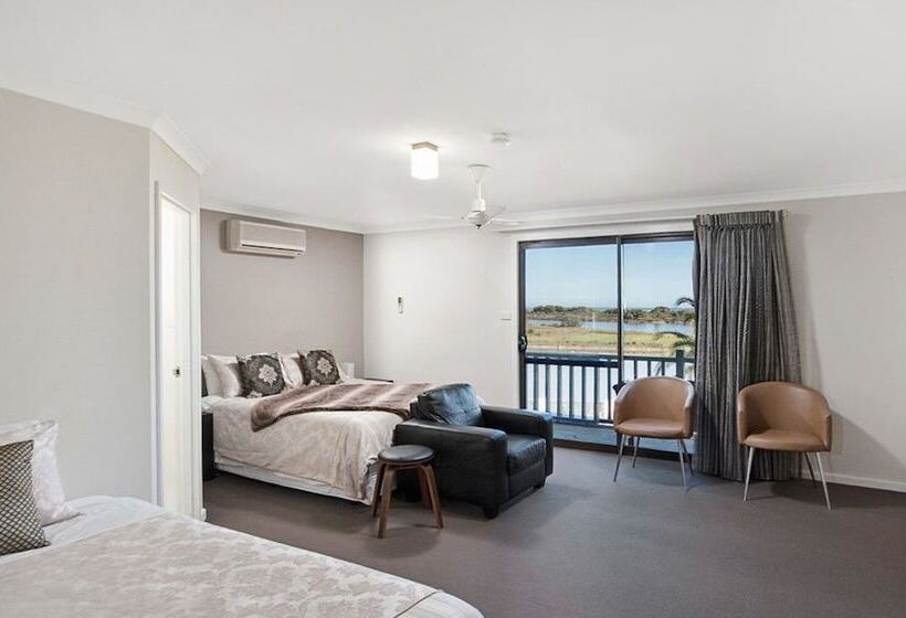 جناح مطلّ علي البحر, Martin Fields Beach Retreat