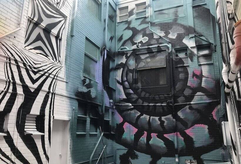 패밀리 룸, Miami Hotel Melbourne