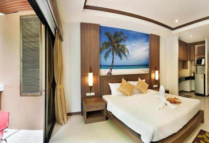 디럭스 룸, Ratana Hill Patong