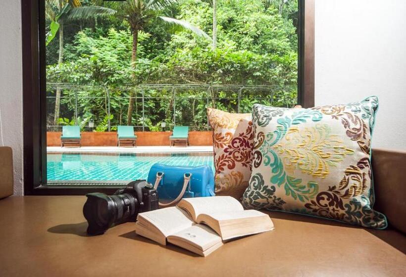 스위트, Ratana Hill Patong