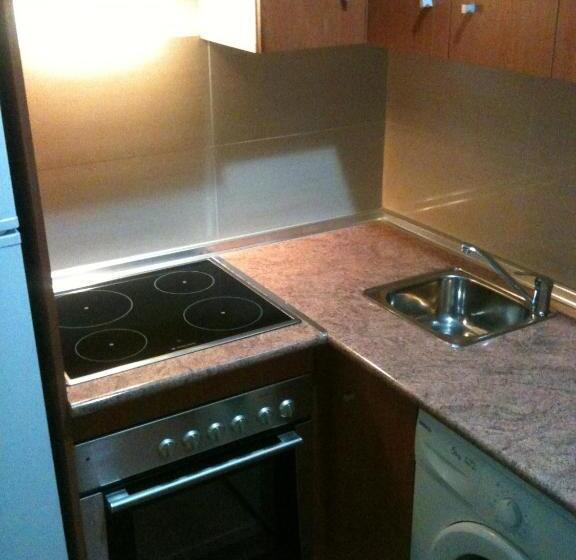 آپارتمان 2 خوابه, Rc Ramon Y Cajal