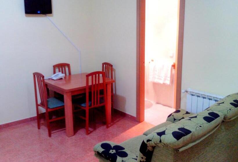 آپارتمان 2 خوابه, Rc Ramon Y Cajal