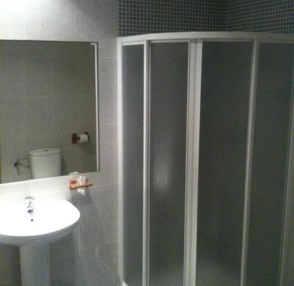 آپارتمان سوپریور 2 خوابه, Rc Ramon Y Cajal