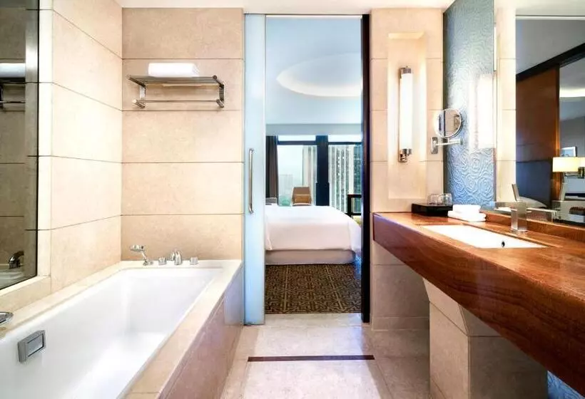 キングサイズベッドのエクゼクティブルーム, Sheraton Jinan