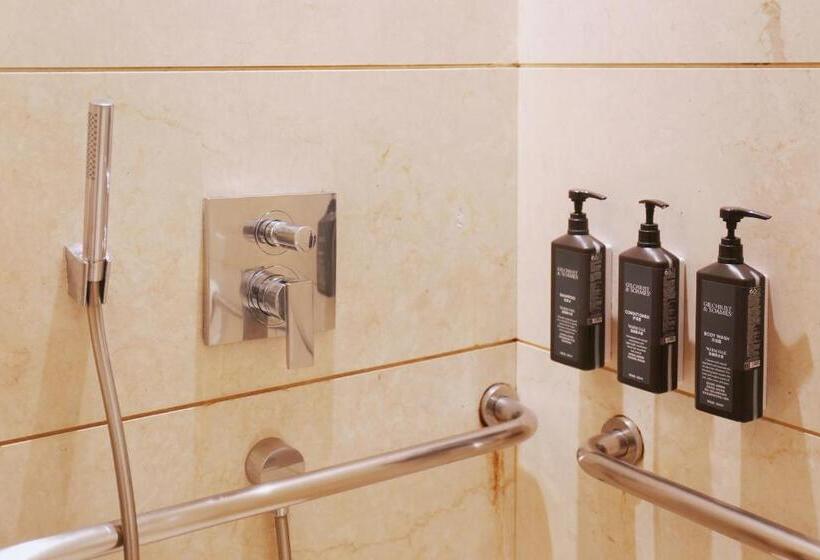 اتاق دلوکس با تخت کینگ و چشمانداز شهر, Sheraton Jinan