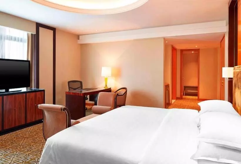 キングサイズベッドのデラックススイート, Sheraton Jinan