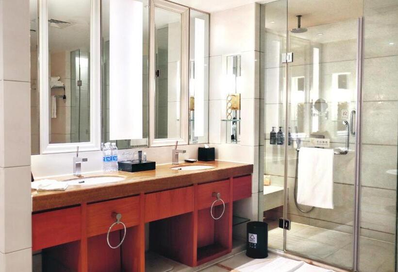 Люкс Executive Кровать Кинг, Sheraton Jinan