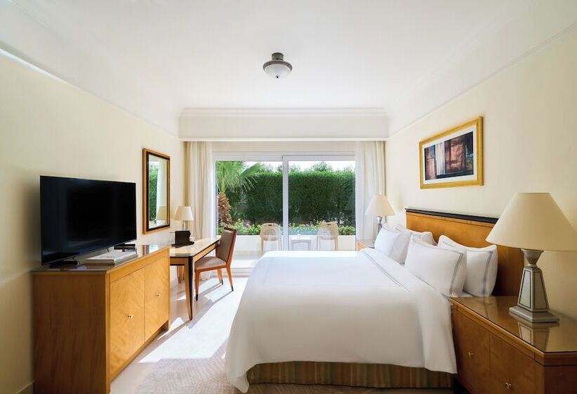 اتاق لوکس با تخت بزرگ, Swissôtel Sharm El Sheikh All Inclusive Collection