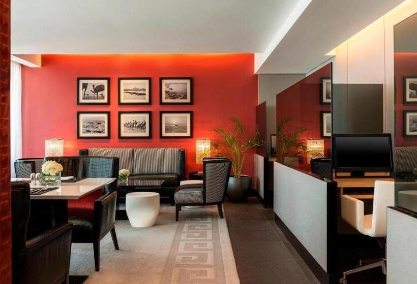 اتاق اجرایی با تخت بزرگ, The Westin City Centre Bahrain