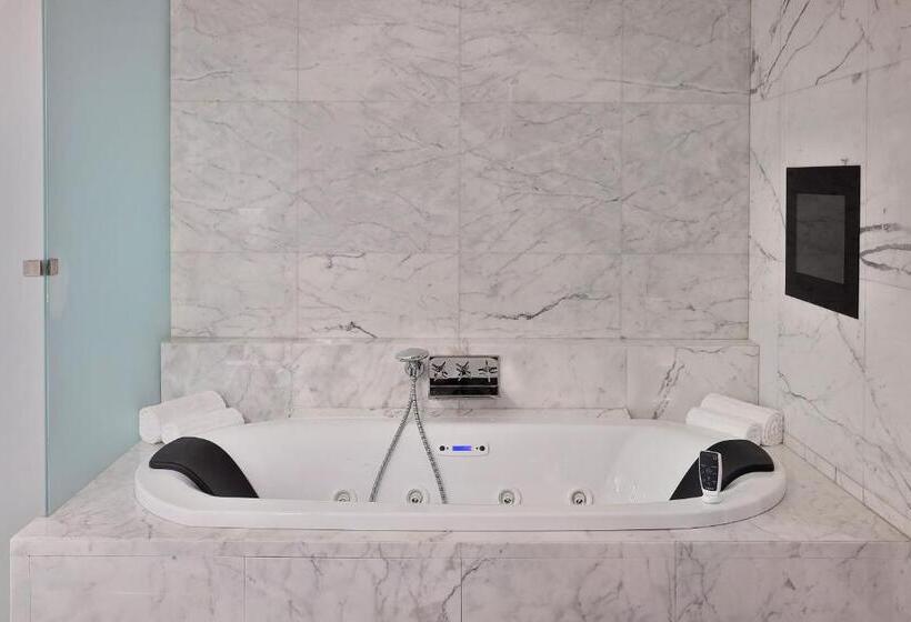 سوئیت رویال, The Westin City Centre Bahrain