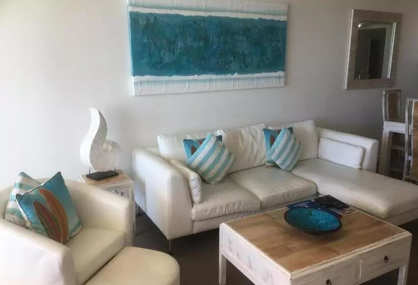 海の見える３ベッドルームアパートメント, Kirra Surf Apartments