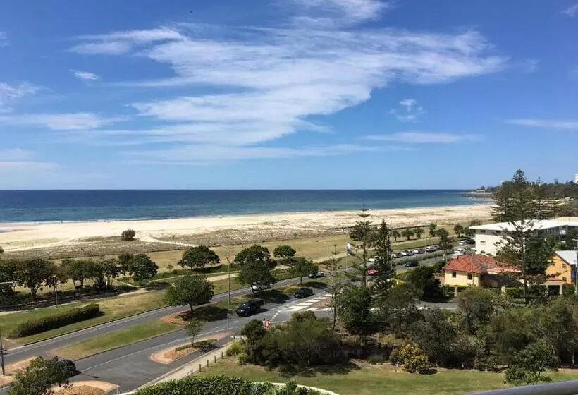 デラックスルーム, Kirra Surf Apartments