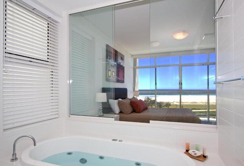 海の見える2ベッドルームアパートメント, Kirra Surf Apartments