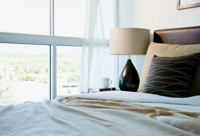 شقة 3 غرف مطلة على البحر, Kirra Surf Apartments