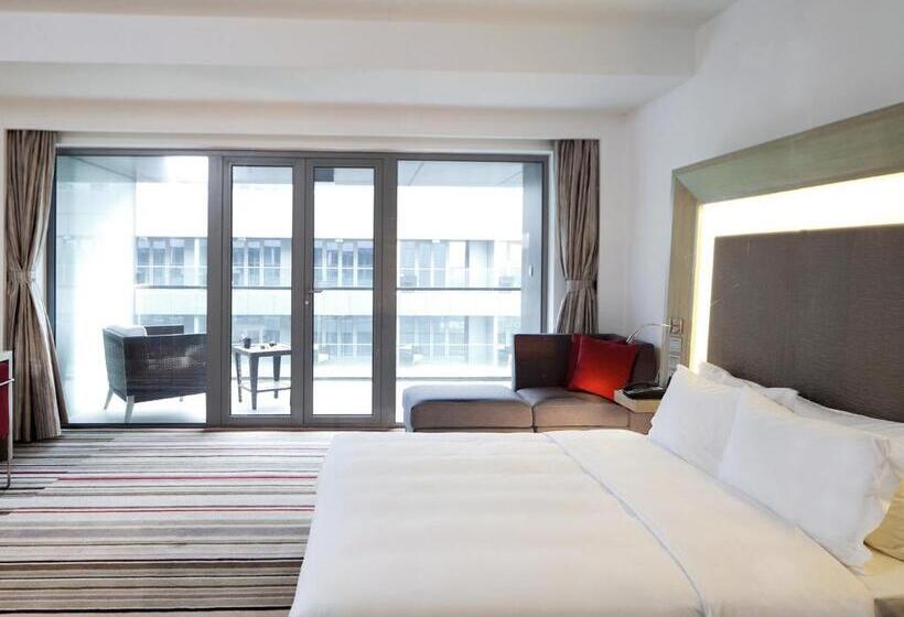 חדר סופריור עם מיטת קינג, Novotel Nanjing East Suning