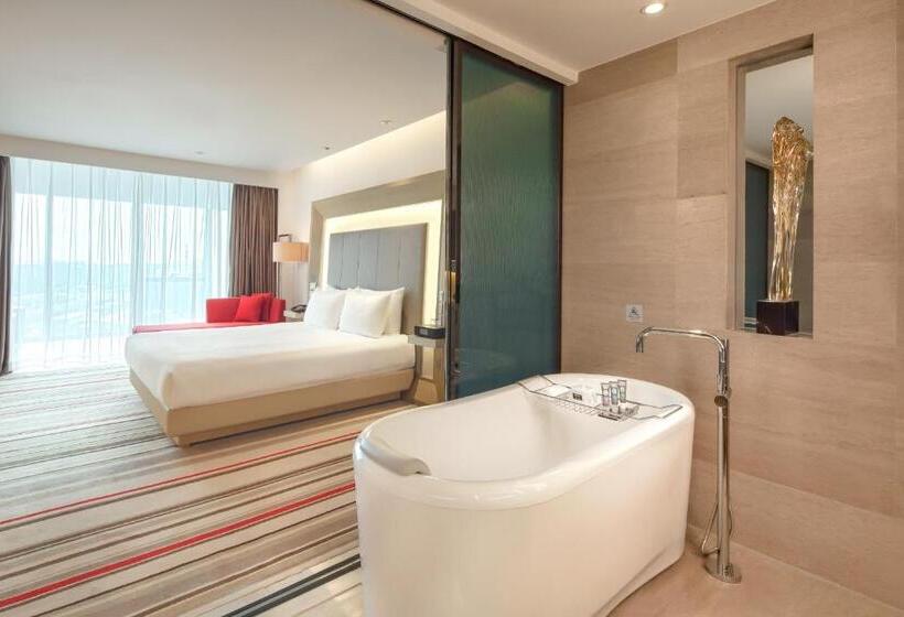 סוויטת אקזקיוטיב, עם מיטת קינג, Novotel Nanjing East Suning