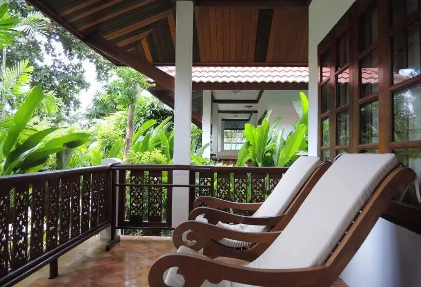 اتاق لوکس با بالکن, Smile House Fisherman Village