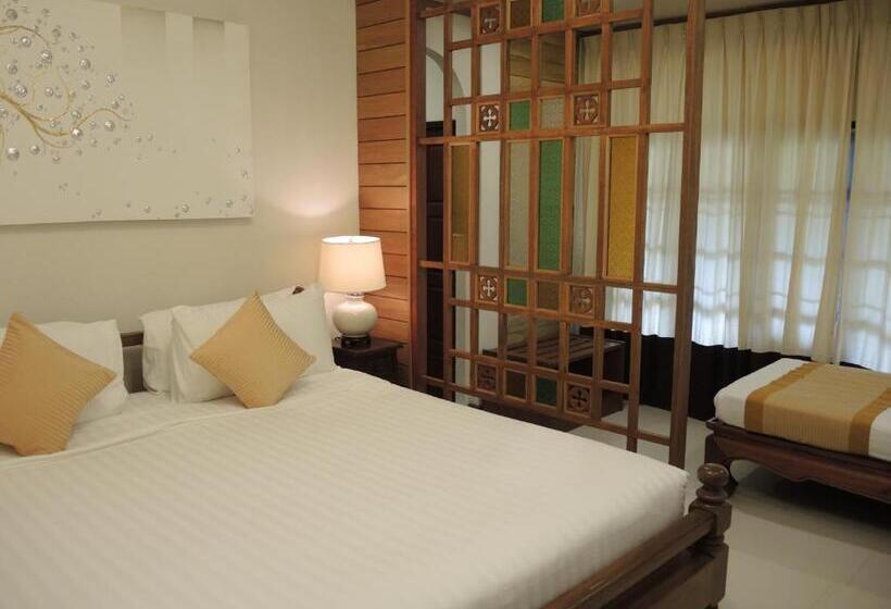 Номер Deluxe с Балконом, Smile House   Fisherman Village