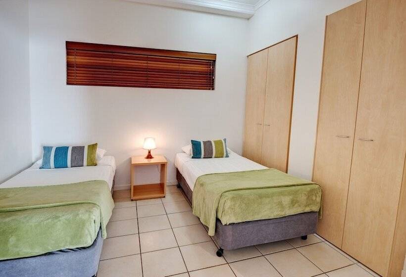 Апартаменты 2 Спальни, Rolling Surf Resort