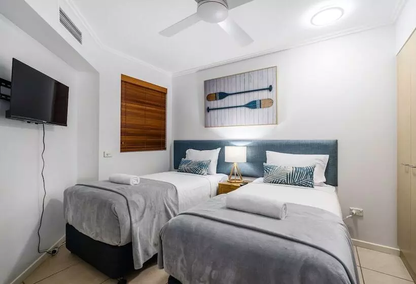 インサイド２ベッドルームアパートメント, Rolling Surf Resort