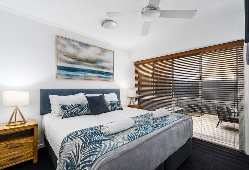 Апартаменты 2 Спальни Внутрение, Rolling Surf Resort