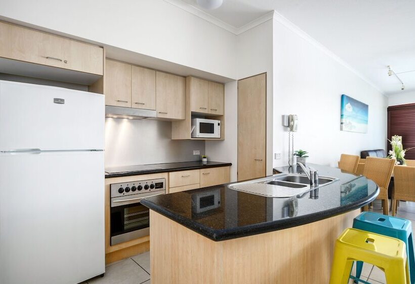 Апартаменты 1 Спальня, Rolling Surf Resort