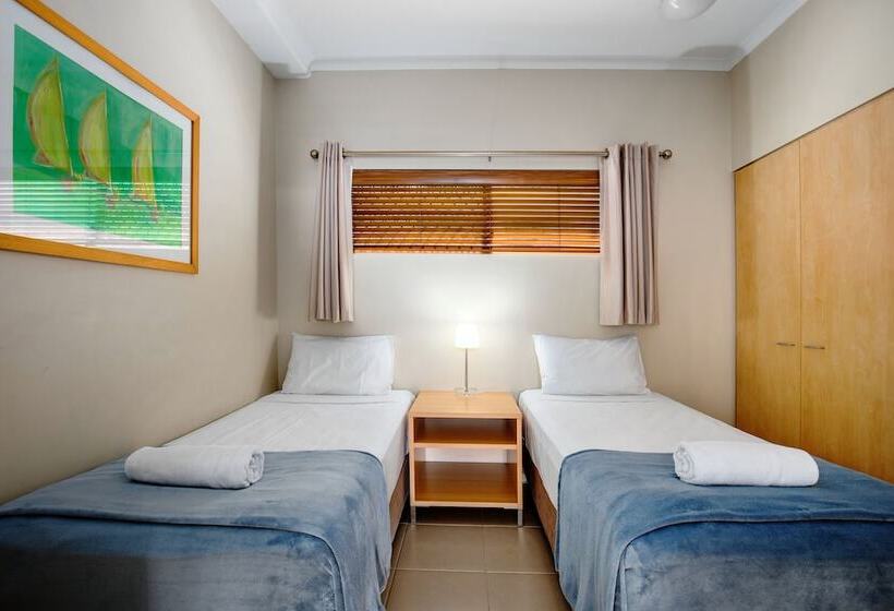Апартаменты 2 Спальни, Rolling Surf Resort