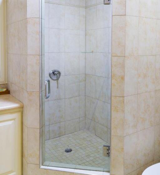 آپارتمان 1 خوابه, White Sands Beach Condos