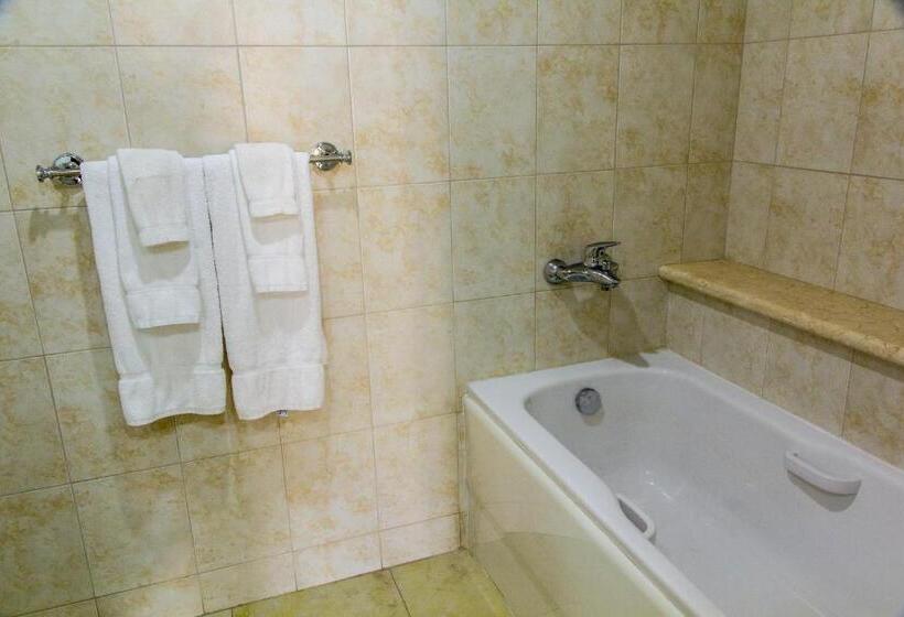 آپارتمان لوکس 2 خوابه, White Sands Beach Condos